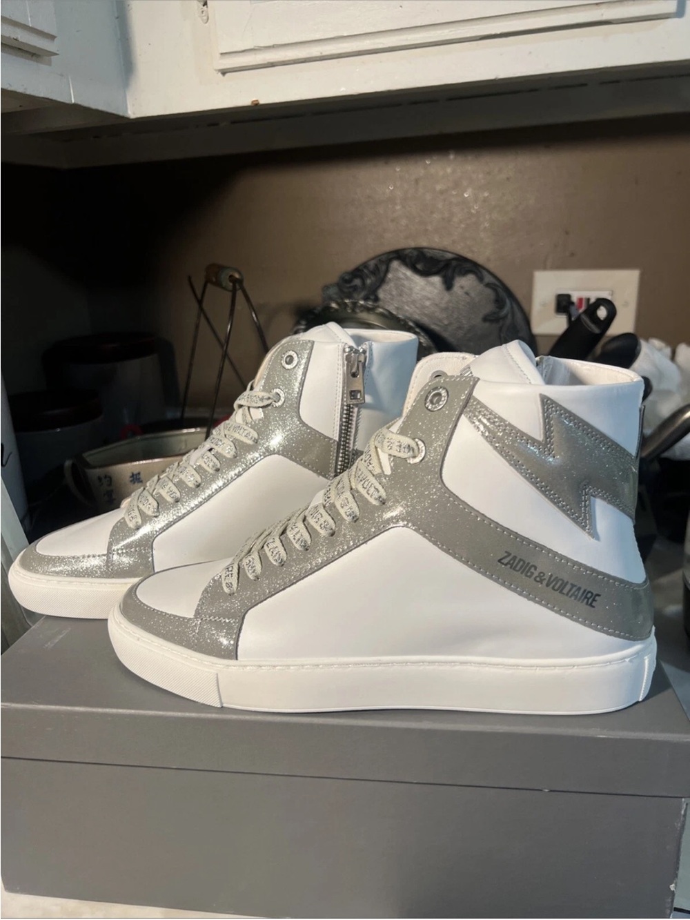 NIB Zadig & Voltaire Shoes Women's High Flash HIGH Top Sneakers US 9 SILVER BOLT